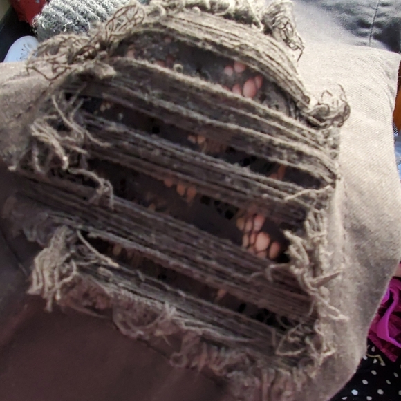 Lace detail Size 6 Jean's - Picture 3 of 3